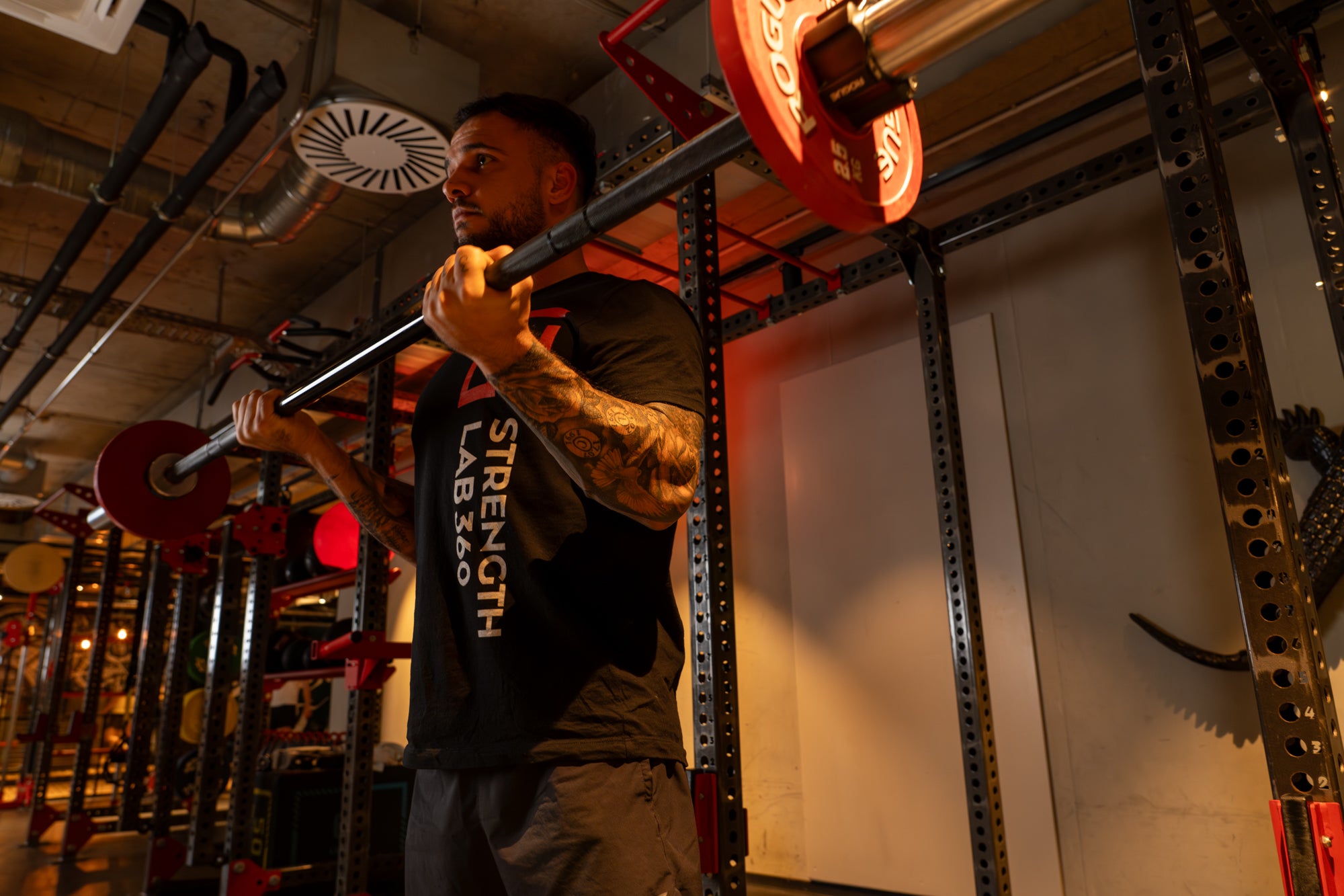 compare strength training apps vs crossfit apps